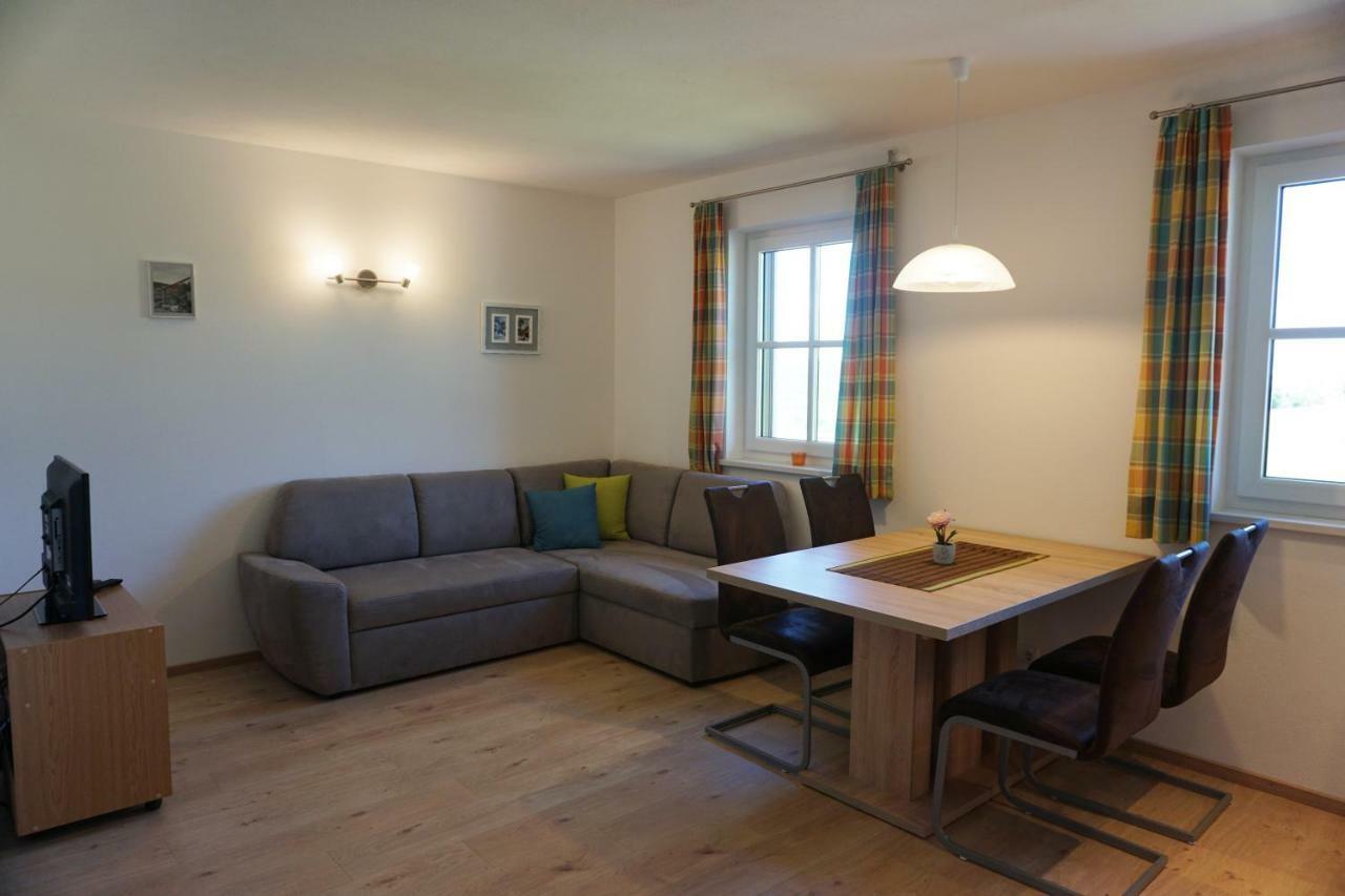Ferienwohnung Hausleitner Зел ам Мос Екстериор снимка